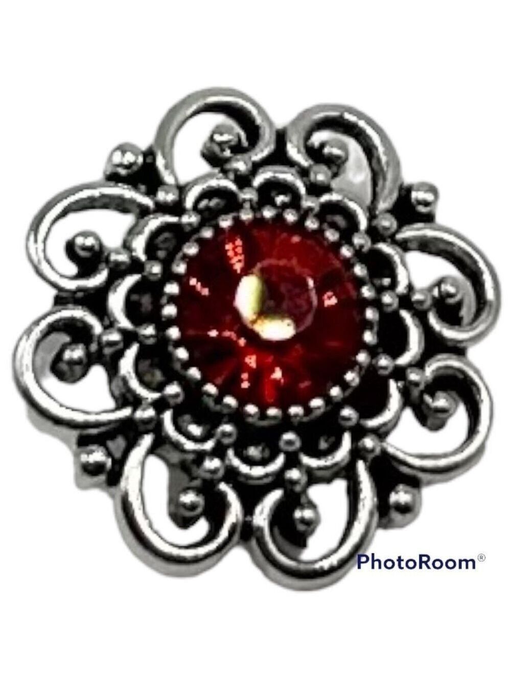 Ginger Snap #207 - “Victorian Style Snap with Red Stone” For 18mm Snap Jewelry!